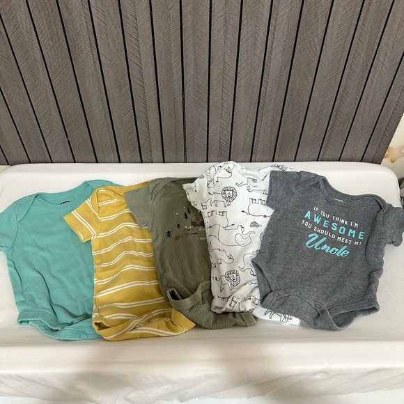 💙 HP 💙 Assorted Baby Bodysuits Set - Picture 1 of 6